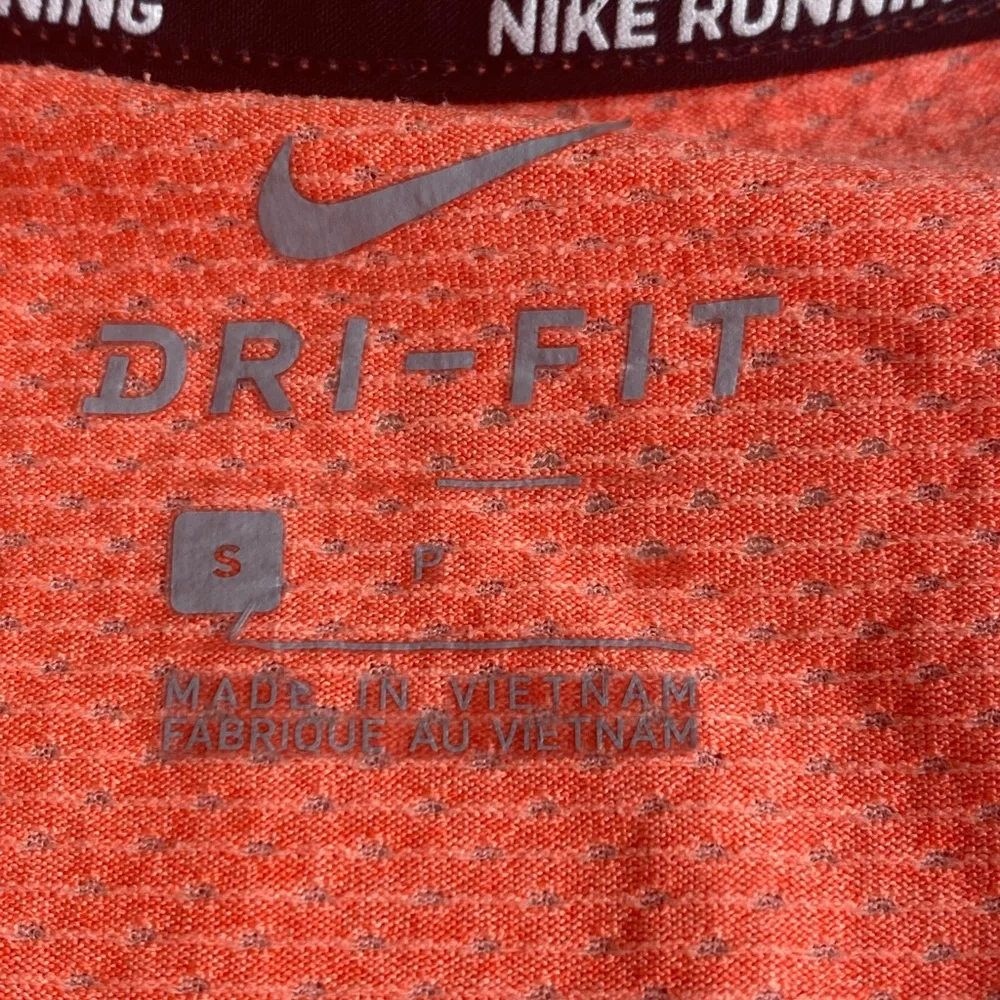 Nike men’s tennis outfit size S